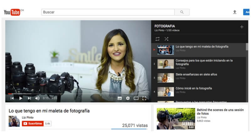Liz Pinto usando los videos para compartir contenido